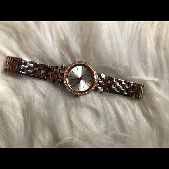Michael Kors Watch - Picture 3 of 5